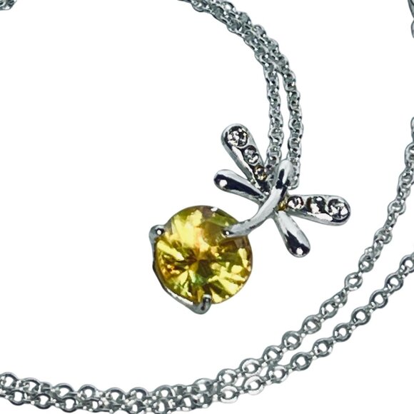 Avon Silver Tone Dragonfly Dance Necklace (1694) - Picture 5 of 7